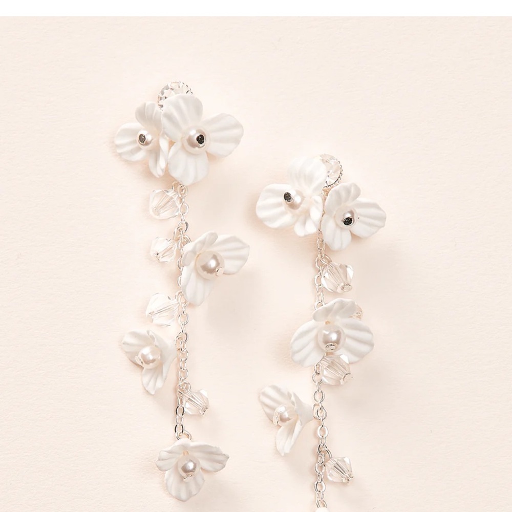 Dareth Colbern earrings